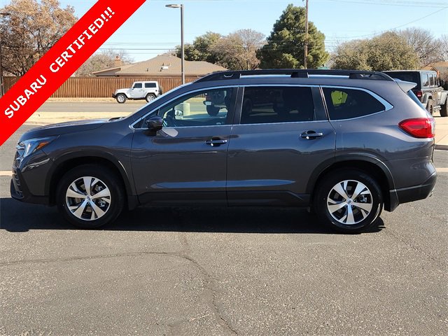Used 2024 Subaru Ascent Premium image 2