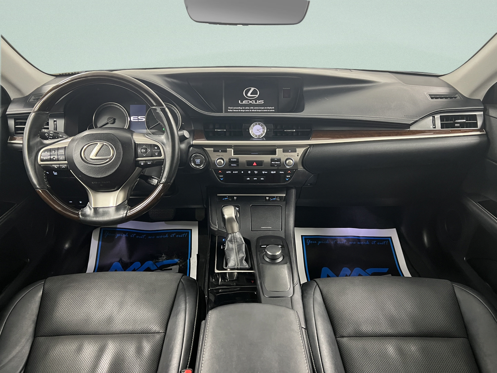 Used 2017 Lexus ES 350 w/ Premium Package FWD image 34