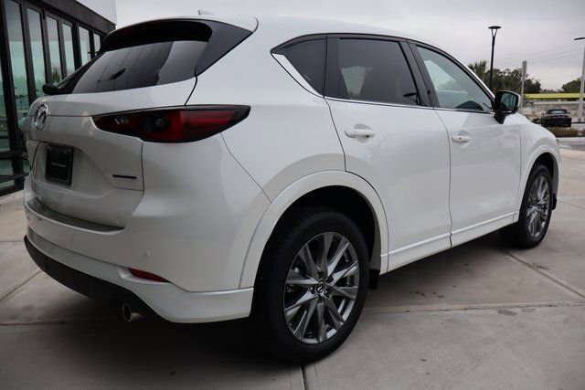 New 2025 MAZDA CX-5 AWD 2.5 S w/ Premium Plus Pkg image 3