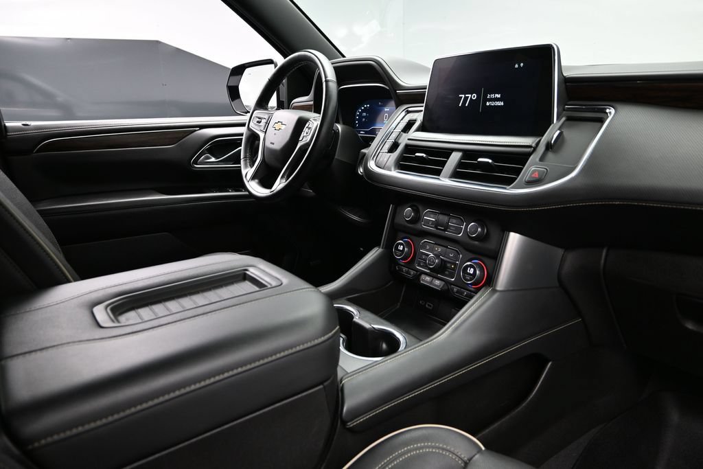 Used 2023 Chevrolet Suburban Premier AWD/4WD image 14