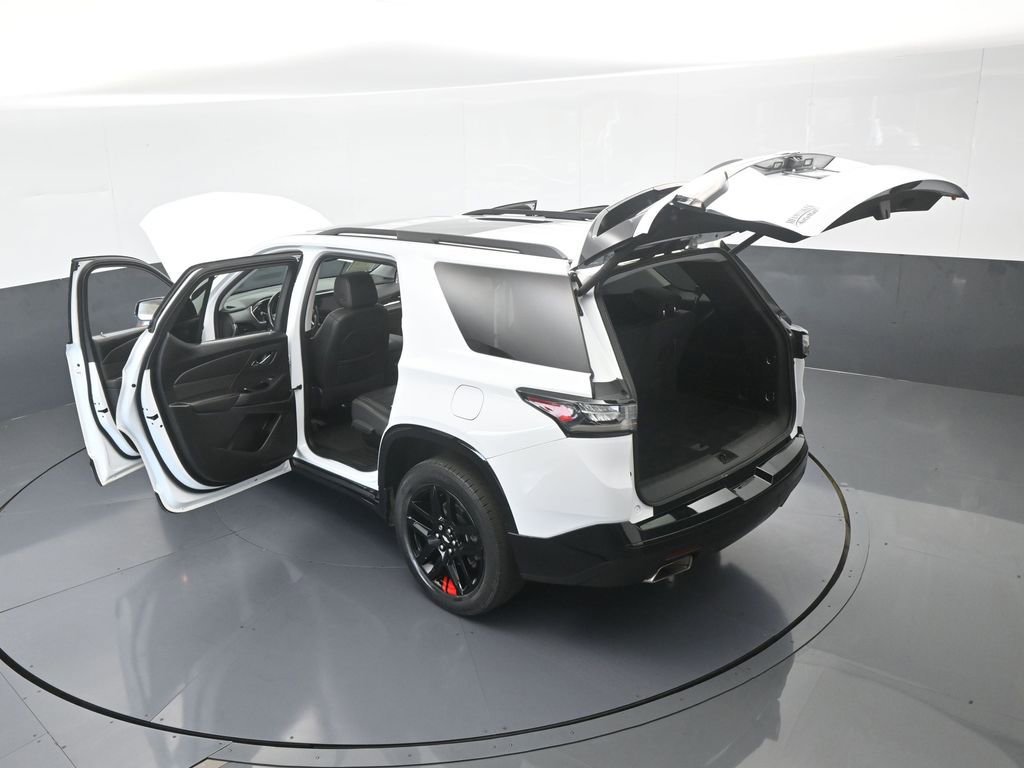 Used 2021 Chevrolet Traverse Premier w/ Redline Edition image 59
