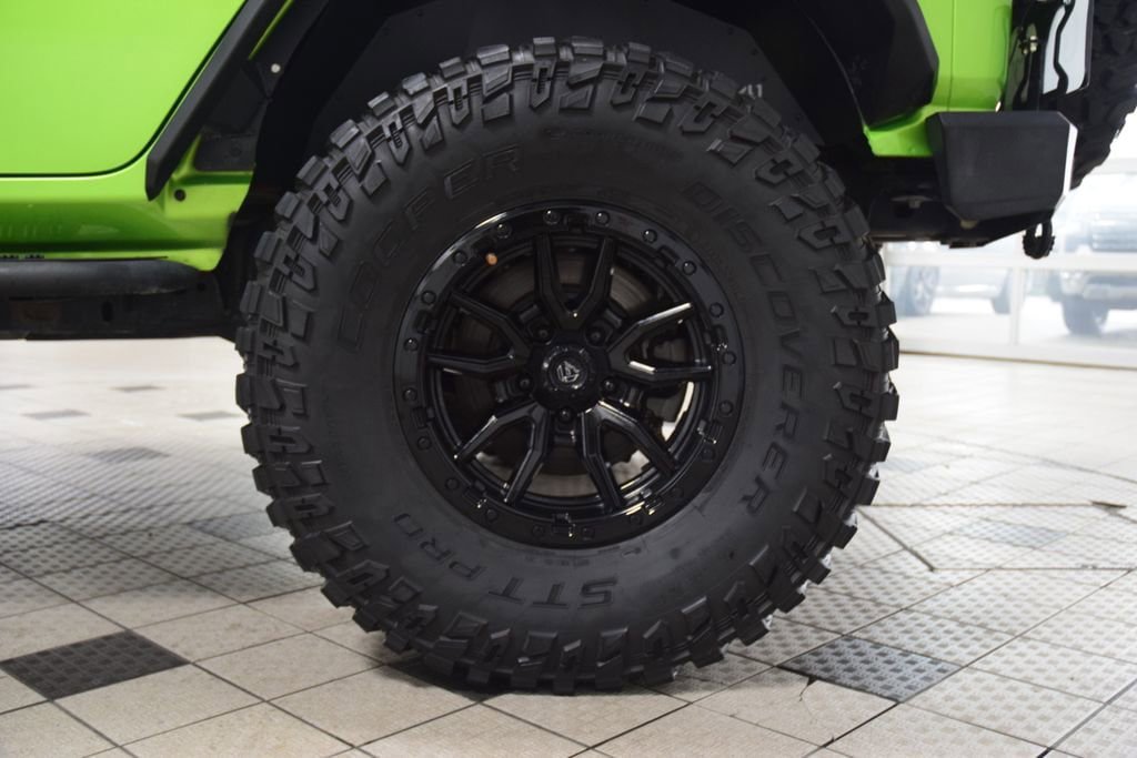 Used 2019 Jeep Wrangler Unlimited Rubicon AWD/4WD image 32