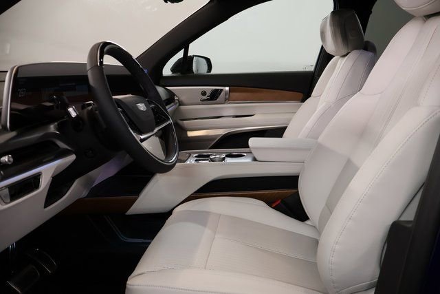 New 2026 Cadillac Vistiq Sport image 12