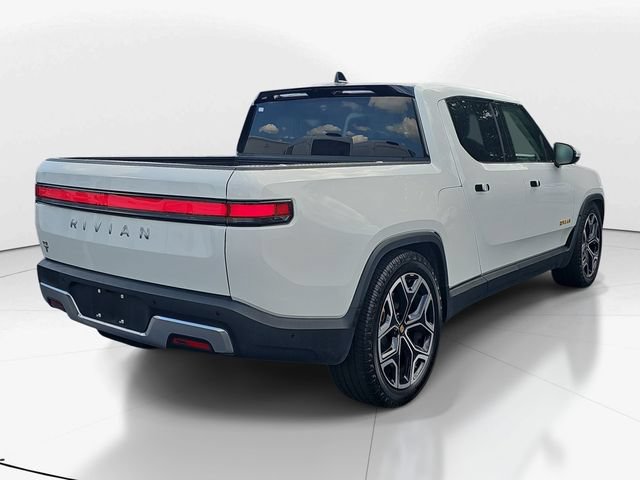 Used 2022 Rivian R1T Adventure AWD/4WD image 3