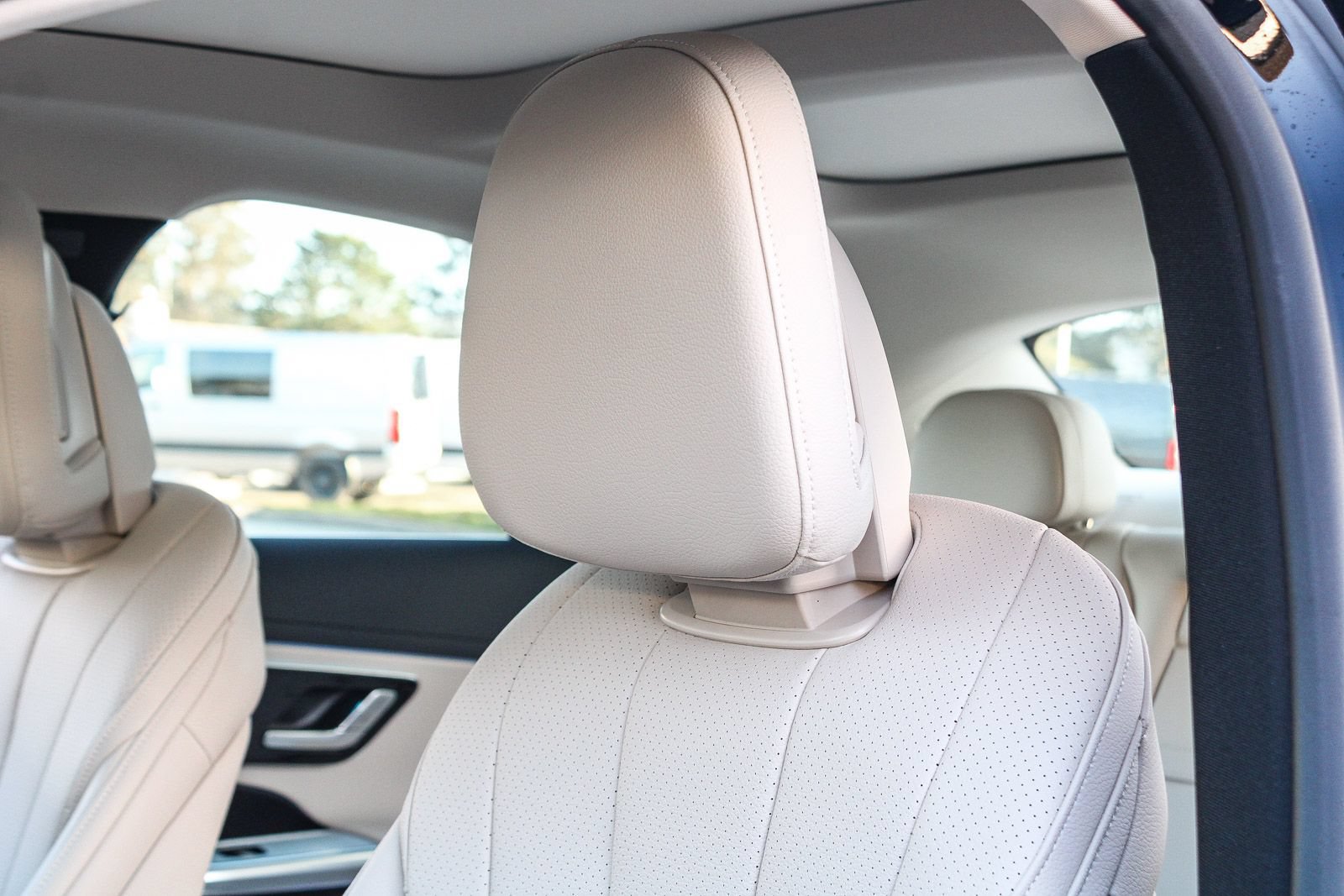New 2026 Mercedes-Benz E 350 Sedan image 19
