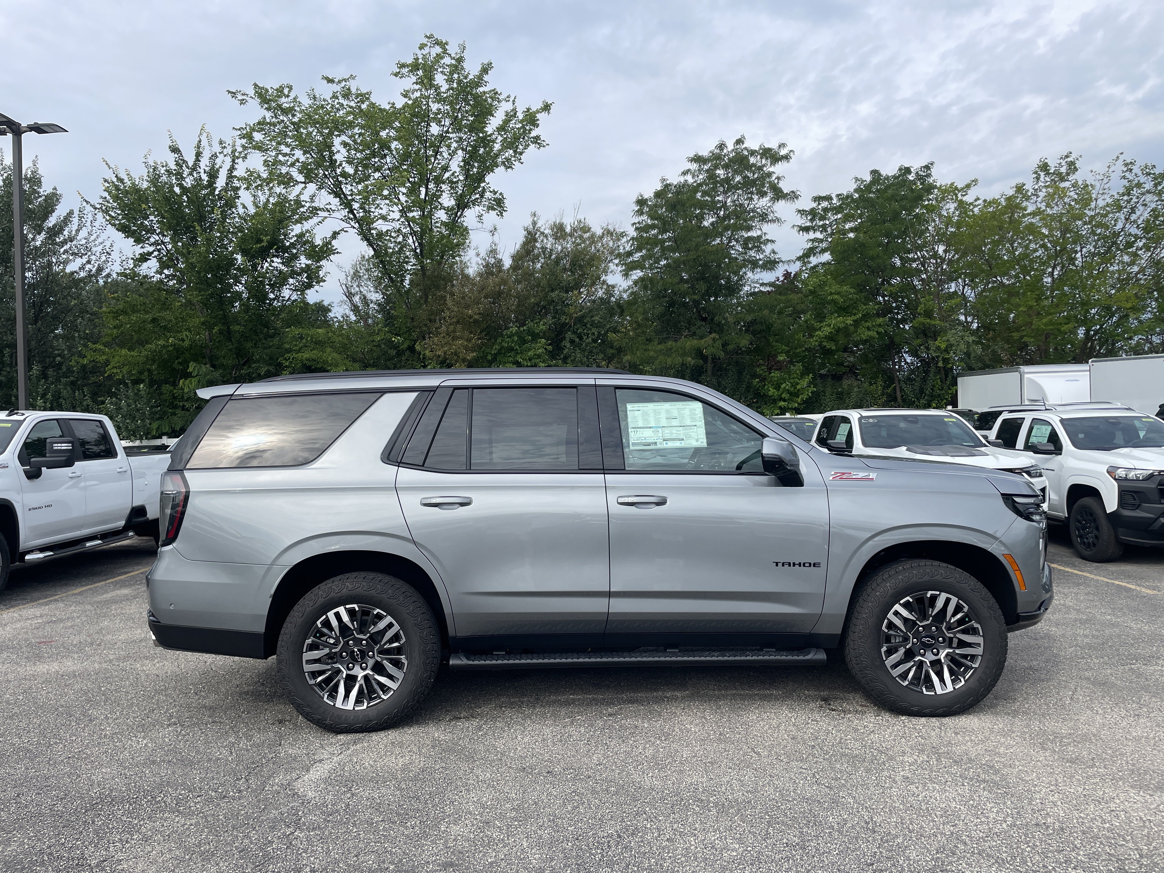 New 2026 Chevrolet Tahoe Z71 w/ Z71 Off-Road Package AWD/4WD image 4