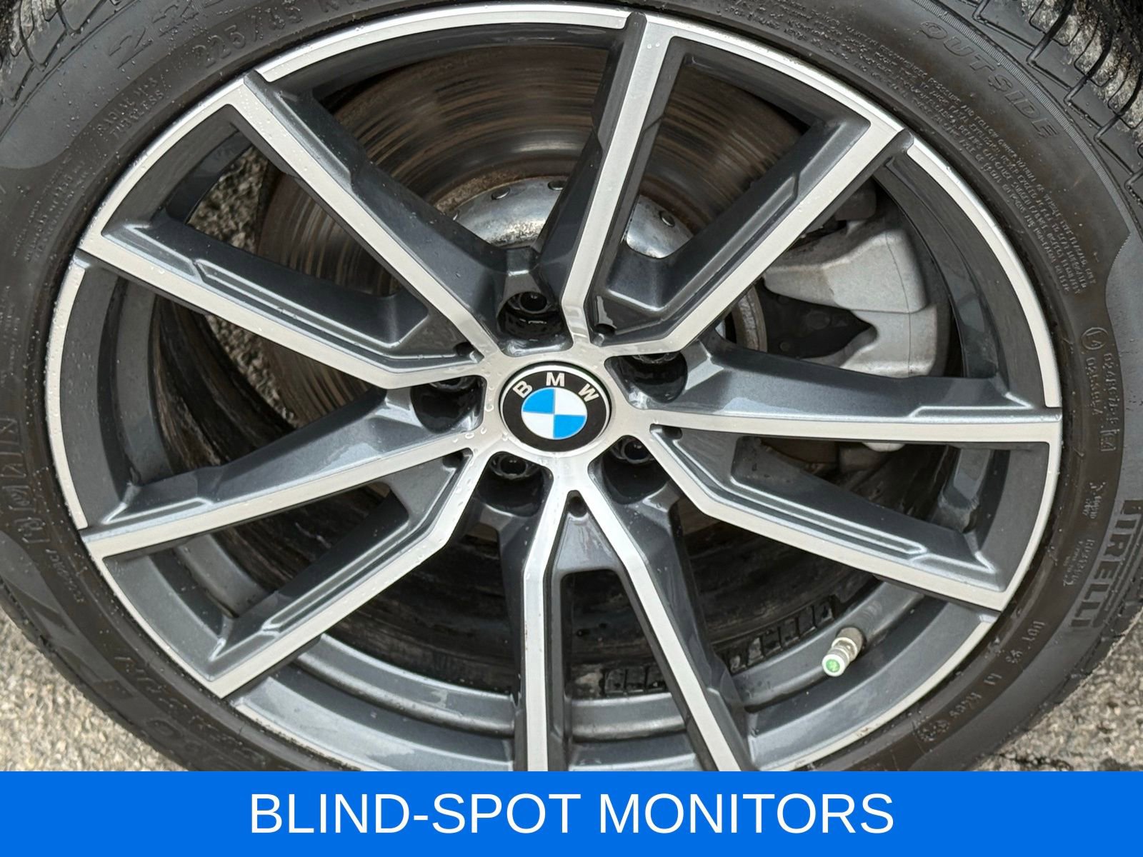 Used 2020 BMW 330i xDrive Sedan w/ Premium Package image 16