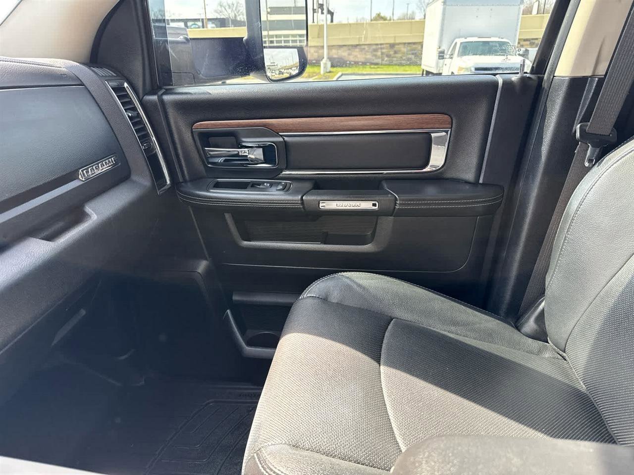 Used 2017 RAM 3500 Laramie w/ Sport Appearance Group image 35