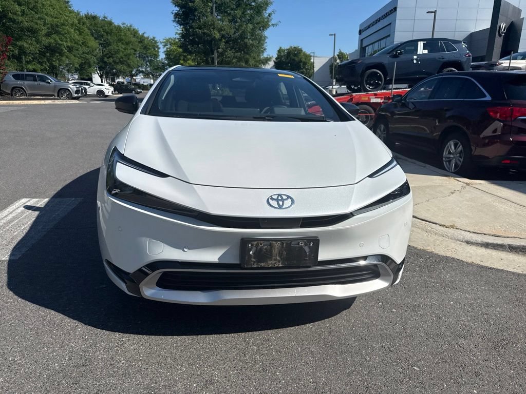 Used 2023 Toyota Prius Prime Premium w/ Advanced Technology Package FWD image 2
