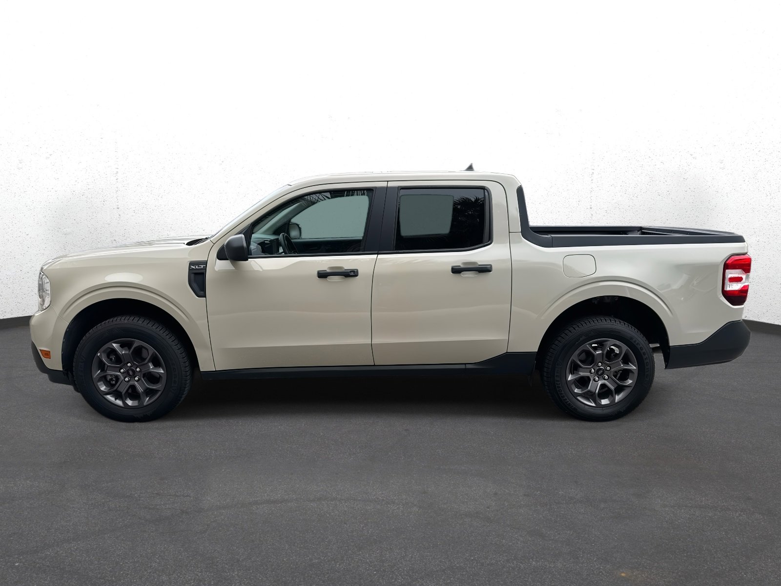 Used 2024 Ford Maverick XLT w/ Equipment Group 300A Standard image 6