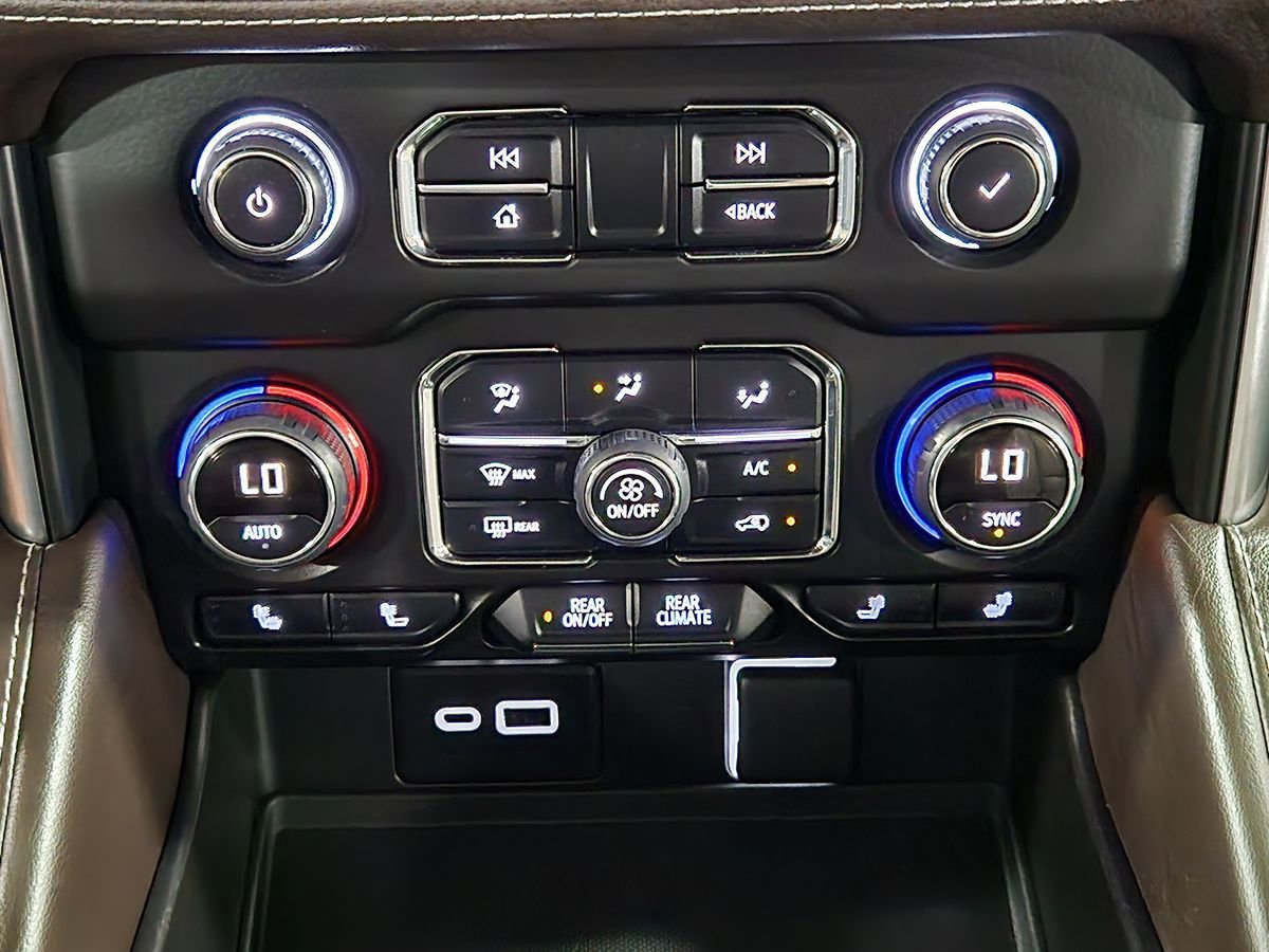 Used 2021 Chevrolet Tahoe LT RWD image 38