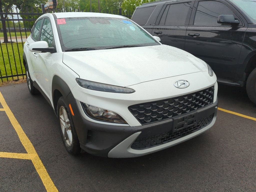Used 2022 Hyundai Kona SE AWD/4WD image 3