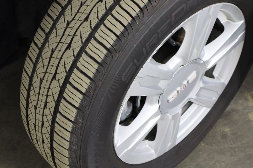 Used 2015 GMC Terrain SLE image 30