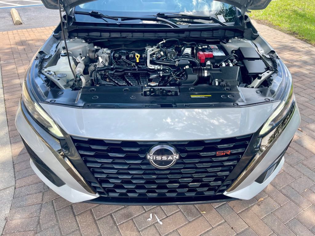 Used 2023 Nissan Altima 2.5 SR image 16