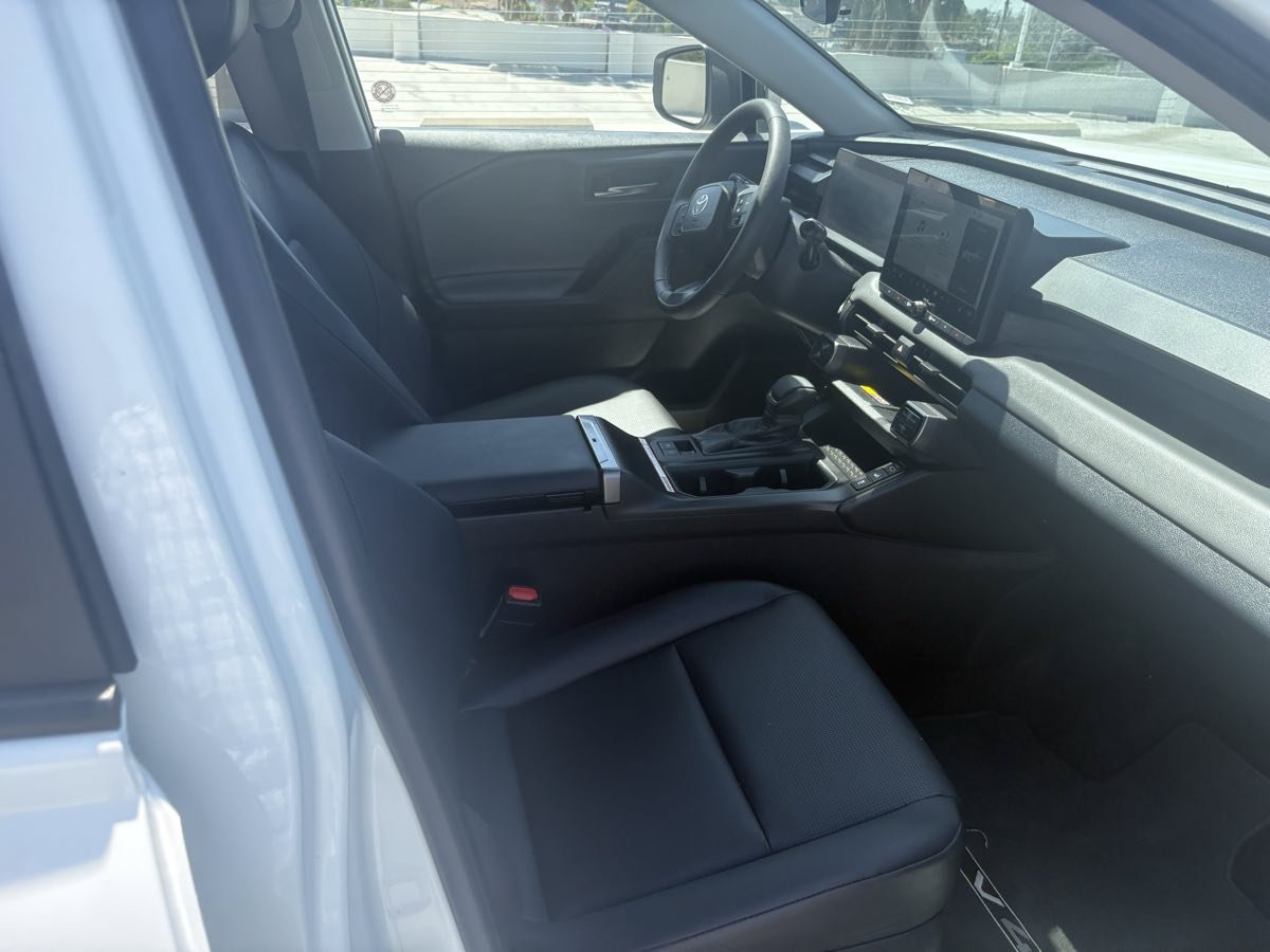 Used 2026 Toyota RAV4 XLE Premium AWD/4WD image 23
