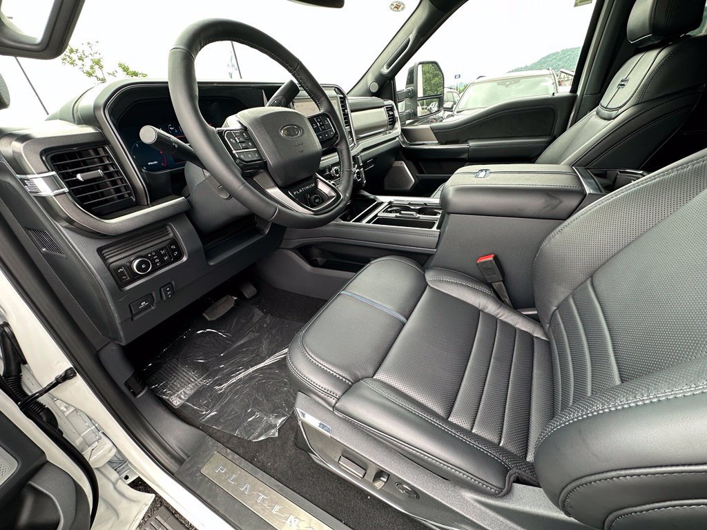 New 2026 Ford F350 Platinum w/ FX4 Off-Road Package AWD/4WD image 18
