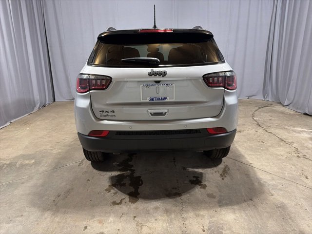 New 2026 Jeep Compass Limited w/ Sun, Sound & Navigation Group image 5