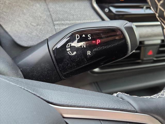 Certified 2025 Volkswagen Tiguan S FWD image 13