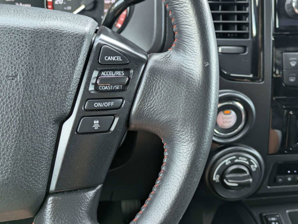 Used 2023 Nissan Titan PRO-4X w/ Pro-4x Convenience Package AWD/4WD image 23