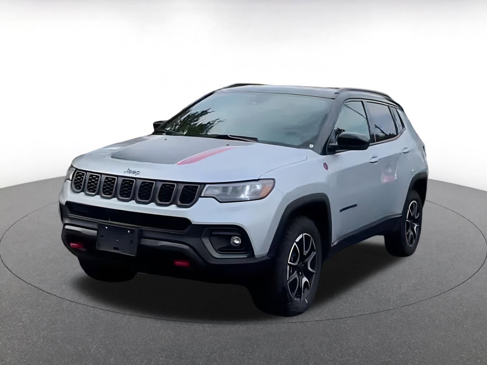 Used 2025 Jeep Compass Trailhawk w/ Trailer Tow Group image 7