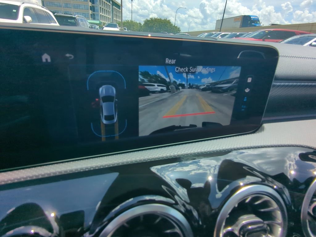 Used 2024 Mercedes-Benz CLA 250 4MATIC image 7