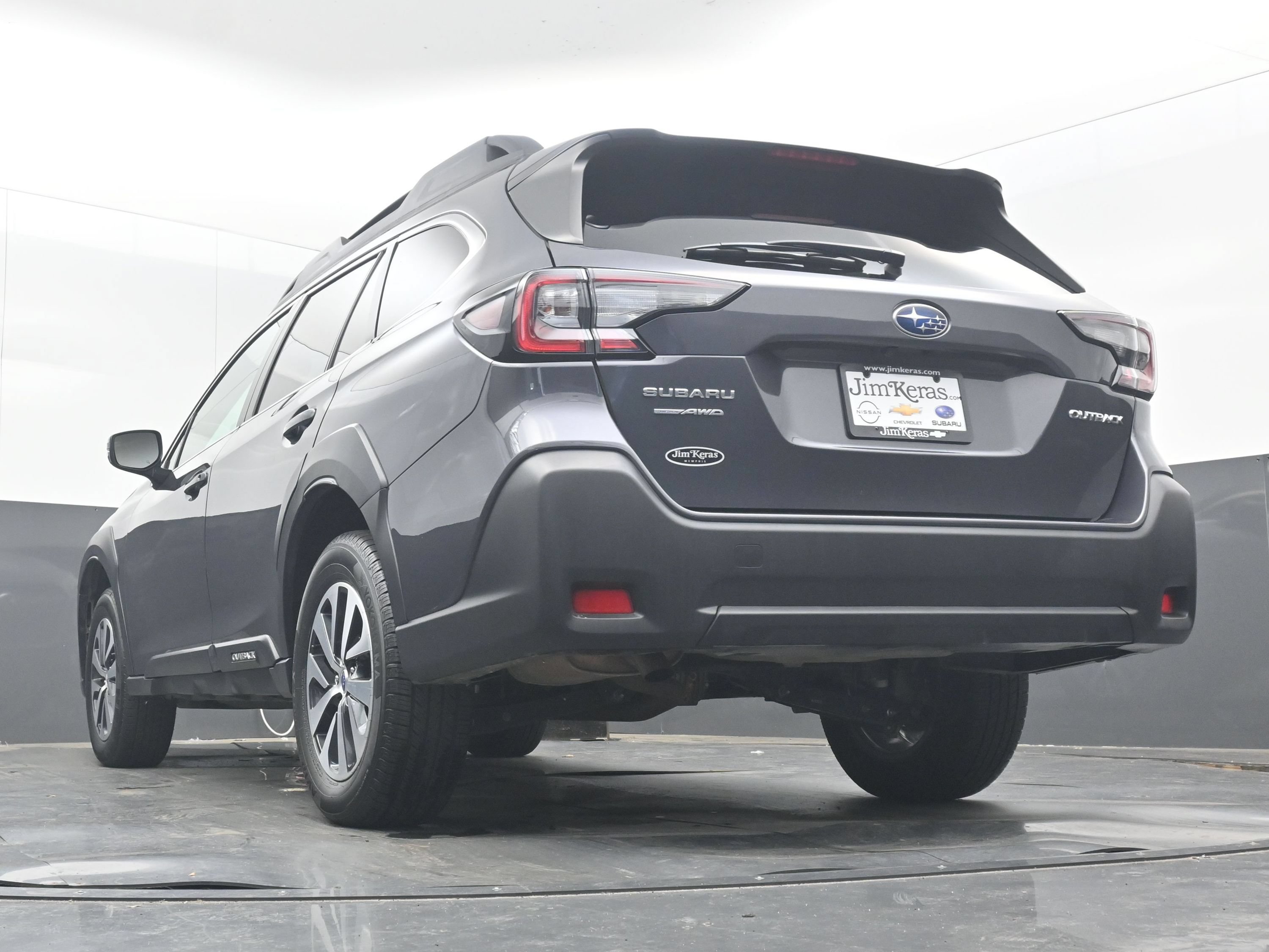 Used 2024 Subaru Outback Premium AWD/4WD image 28