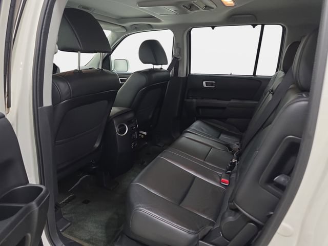 Used 2015 Honda Pilot Touring image 12