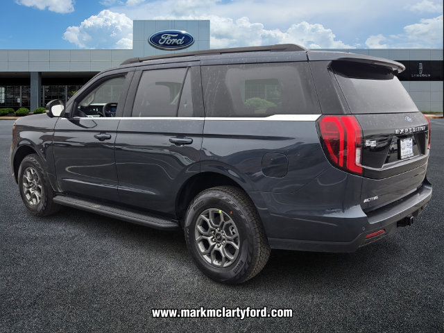 New 2026 Ford Expedition Active RWD image 3