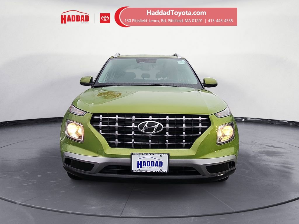 Used 2024 Hyundai Venue SEL image 8