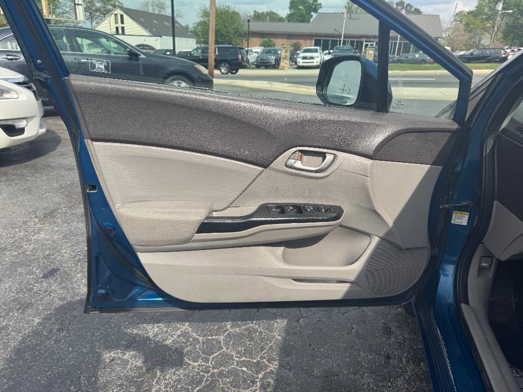 Used 2012 Honda Civic LX image 12