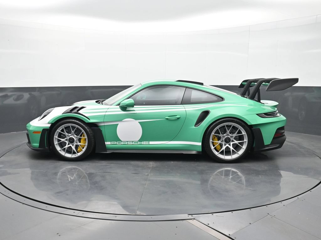 Certified 2025 Porsche 911 GT3 RS RWD image 2