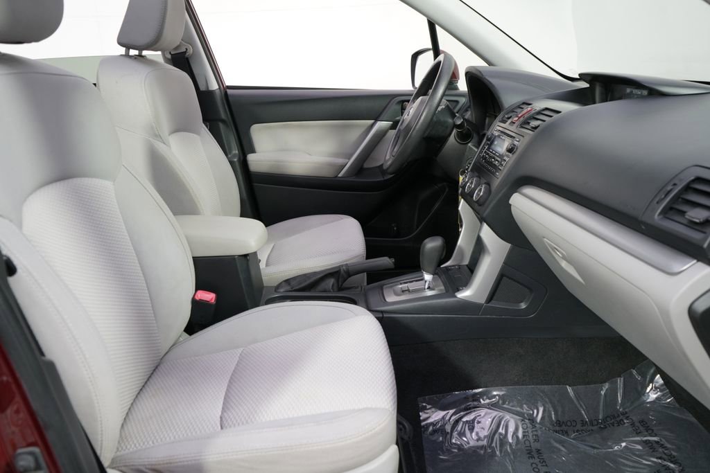 Used 2015 Subaru Forester 2.5i Premium w/ All-Weather Package AWD/4WD image 16