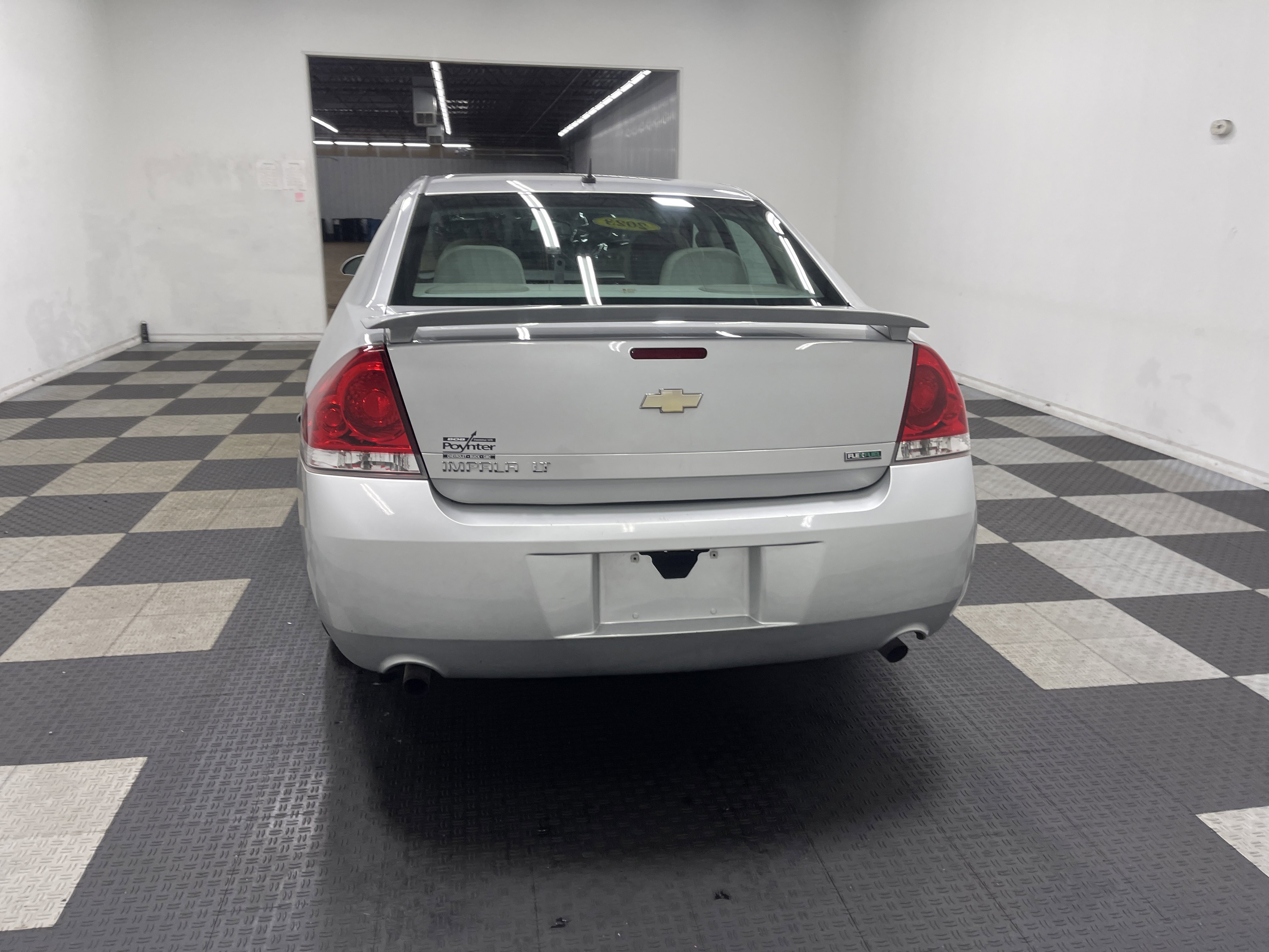 Used 2013 Chevrolet Impala LT w/ LT Sunroof Package FWD image 3