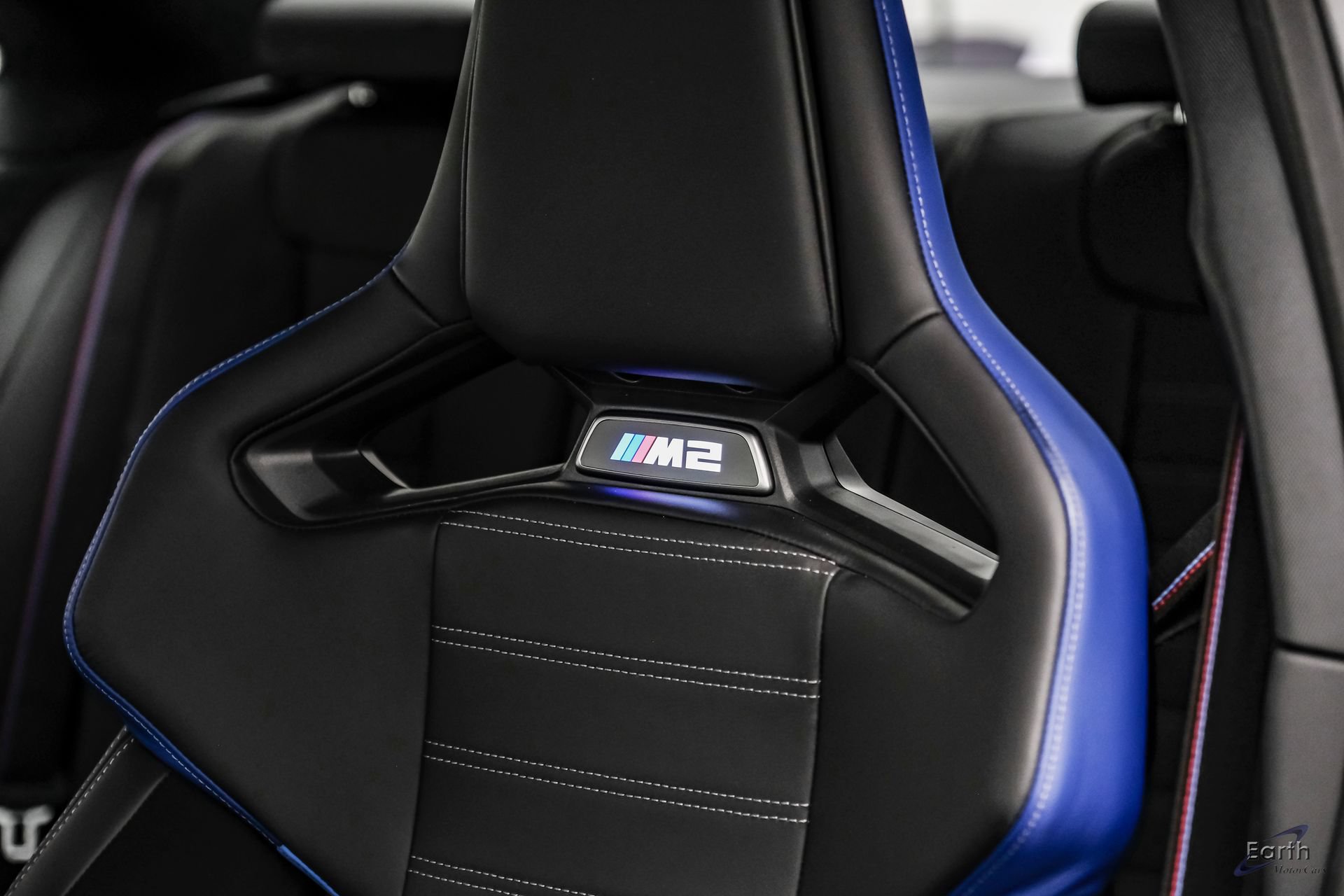 Used 2025 BMW M2 w/ Carbon Package RWD image 40
