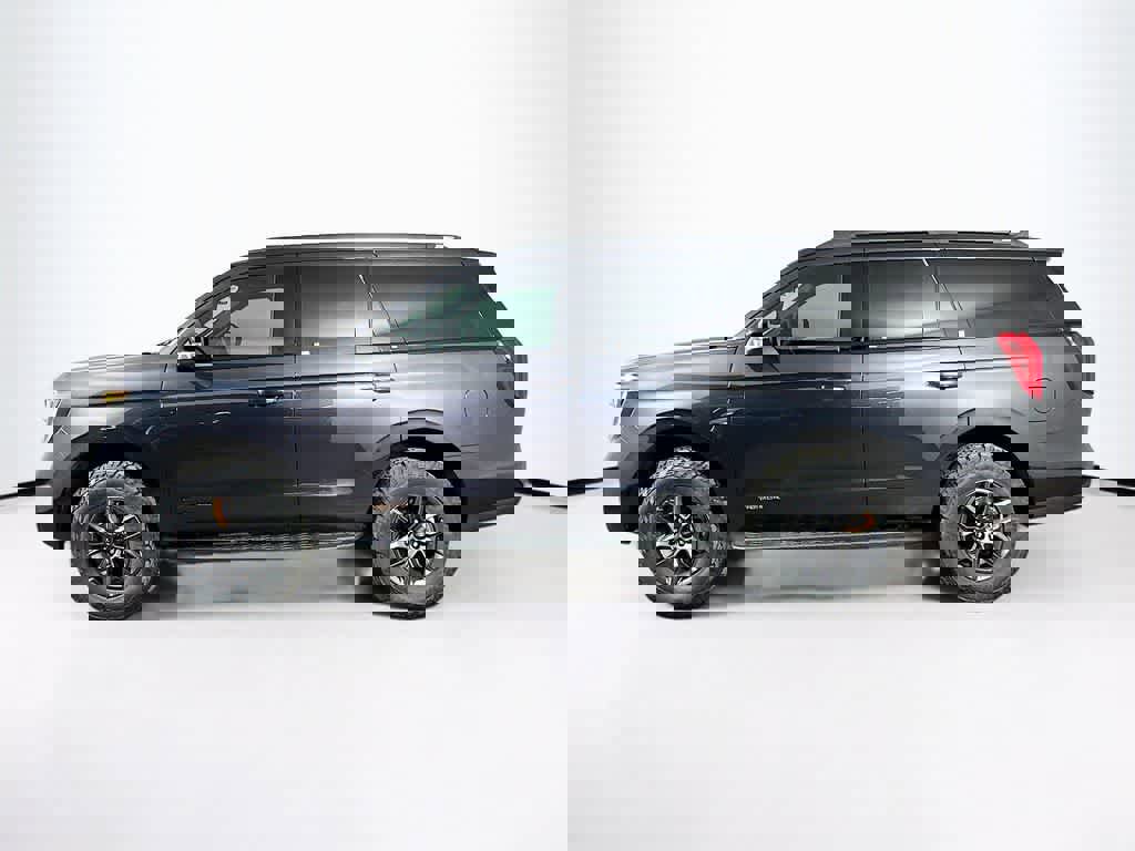 New 2026 Ford Expedition Tremor image 3