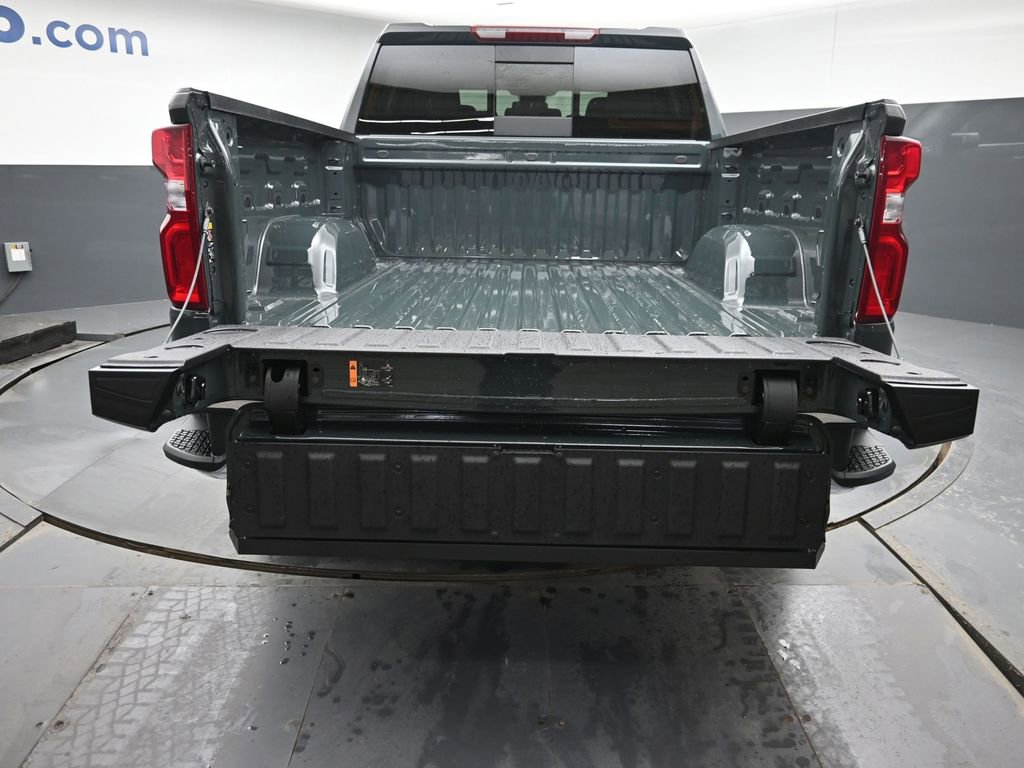 New 2026 Chevrolet Silverado 1500 LTZ w/ Z71 Off-Road Package image 11
