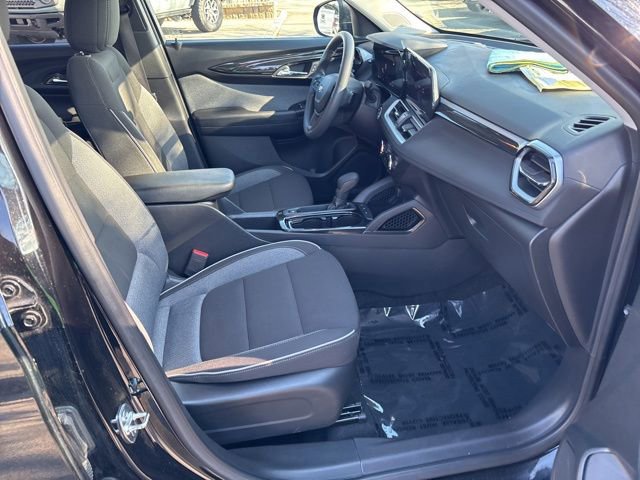 Certified 2024 Chevrolet TrailBlazer LS w/ LS Convenience Package image 31