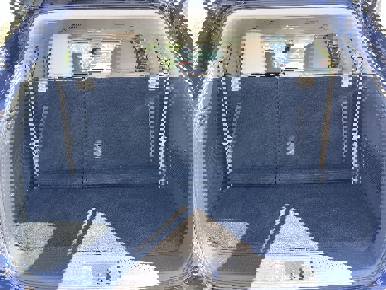 Used 2023 Toyota Highlander Limited image 34