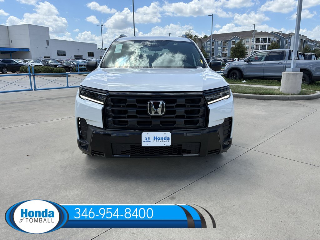 New 2026 Honda Pilot Sport image 2