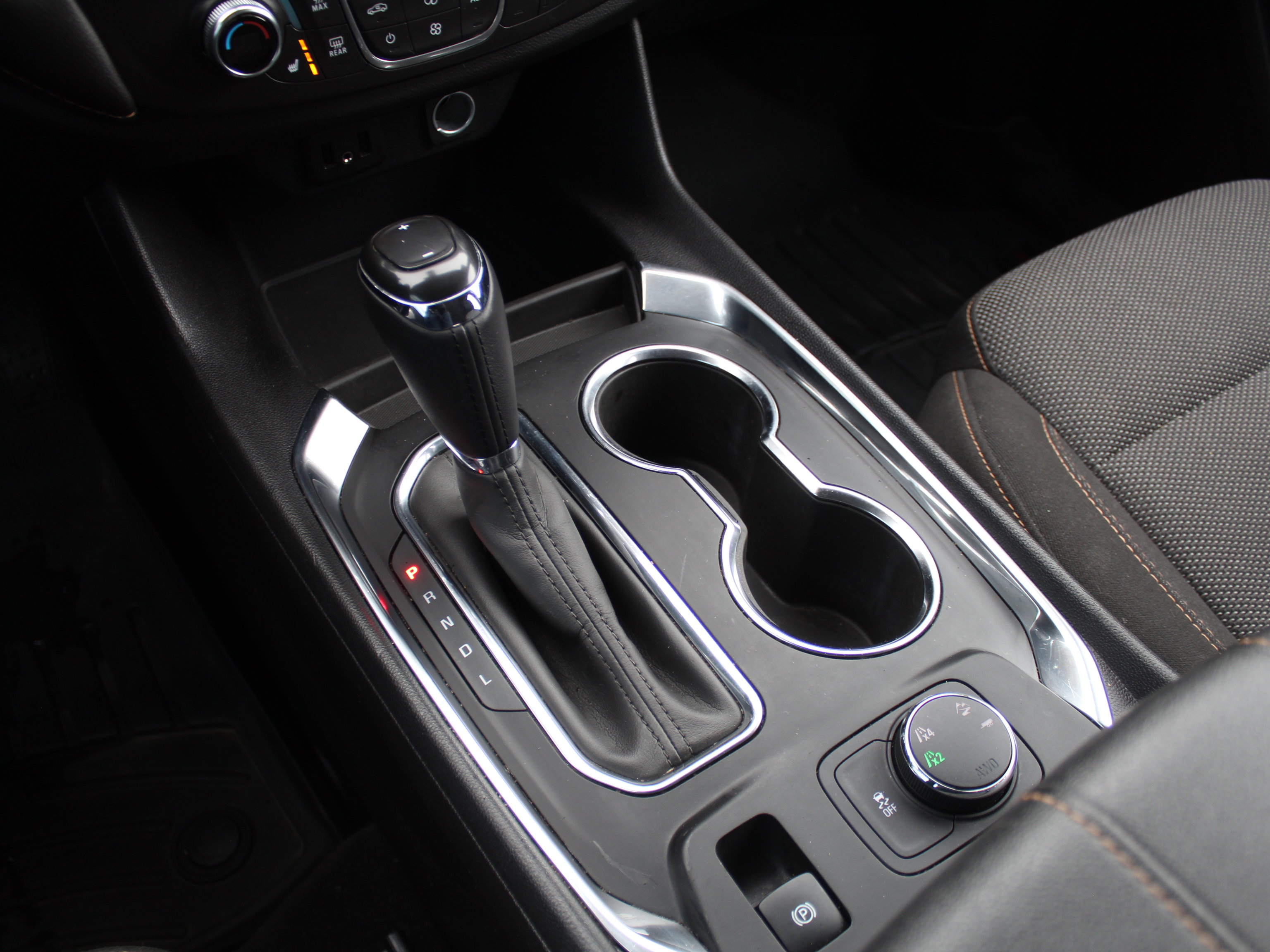 Used 2019 Chevrolet Traverse LT w/ LPO, Floor Liner Package image 18