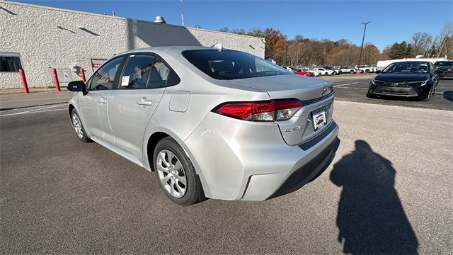 New 2026 Toyota Corolla LE image 3