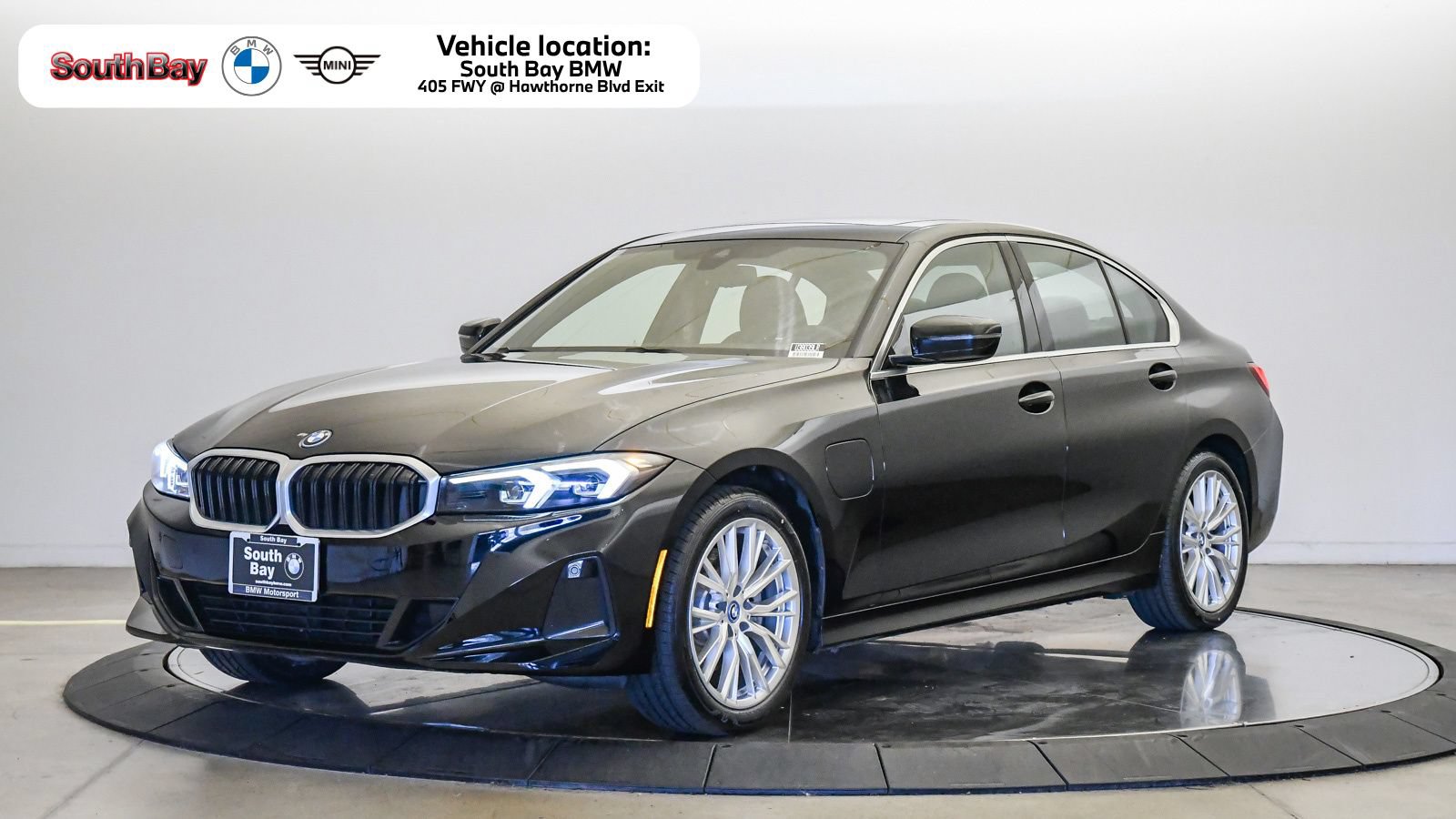 Certified 2024 BMW 330e w/ Premium Package RWD image 1