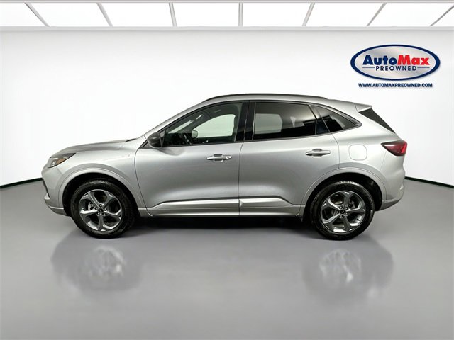 Used 2023 Ford Escape ST-Line image 8