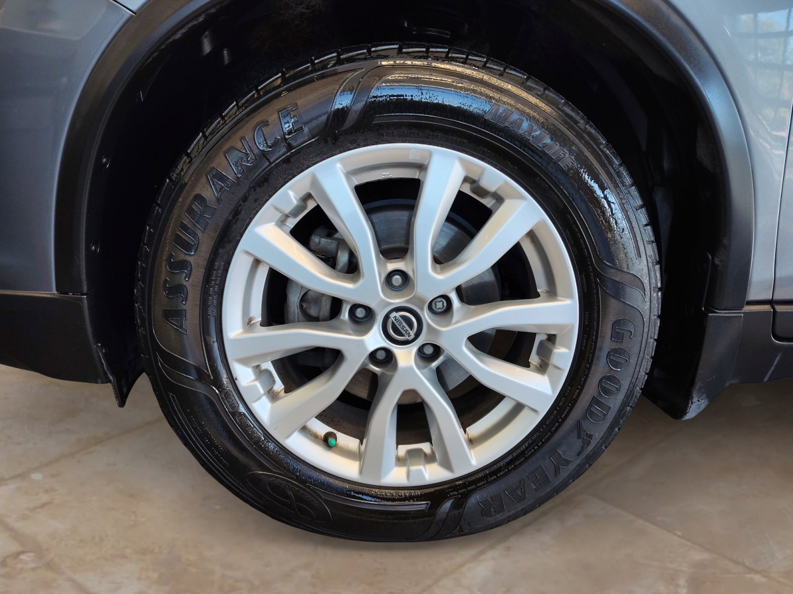 Used 2020 Nissan Rogue S w/ Special Edition Package image 27