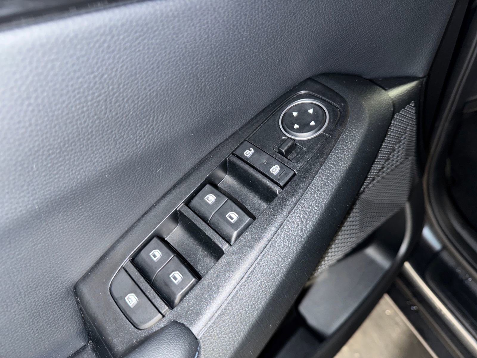 Certified 2023 Kia Seltos S w/ Navigation Package AWD/4WD image 25