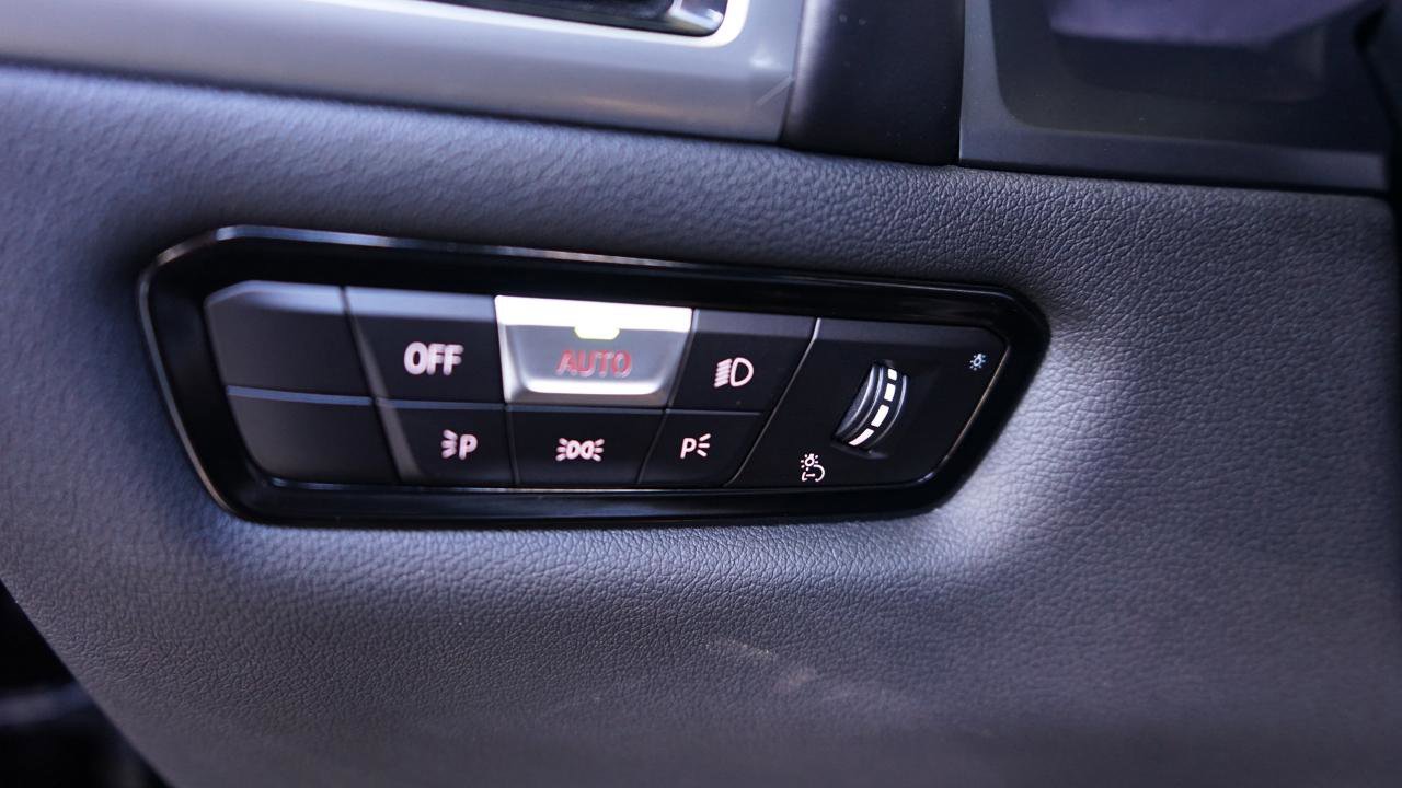 Used 2022 BMW 840i Convertible RWD image 13