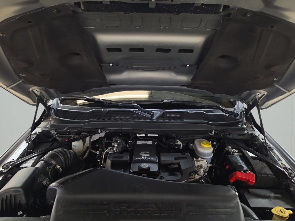 Used 2024 RAM 2500 Limited AWD/4WD image 10