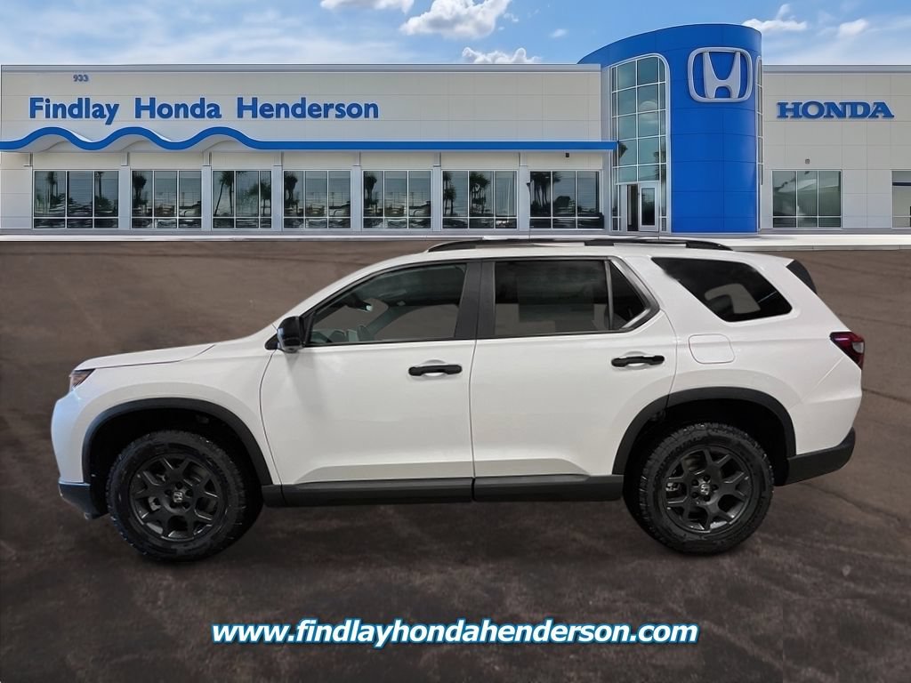 New 2026 Honda Pilot TrailSport image 2