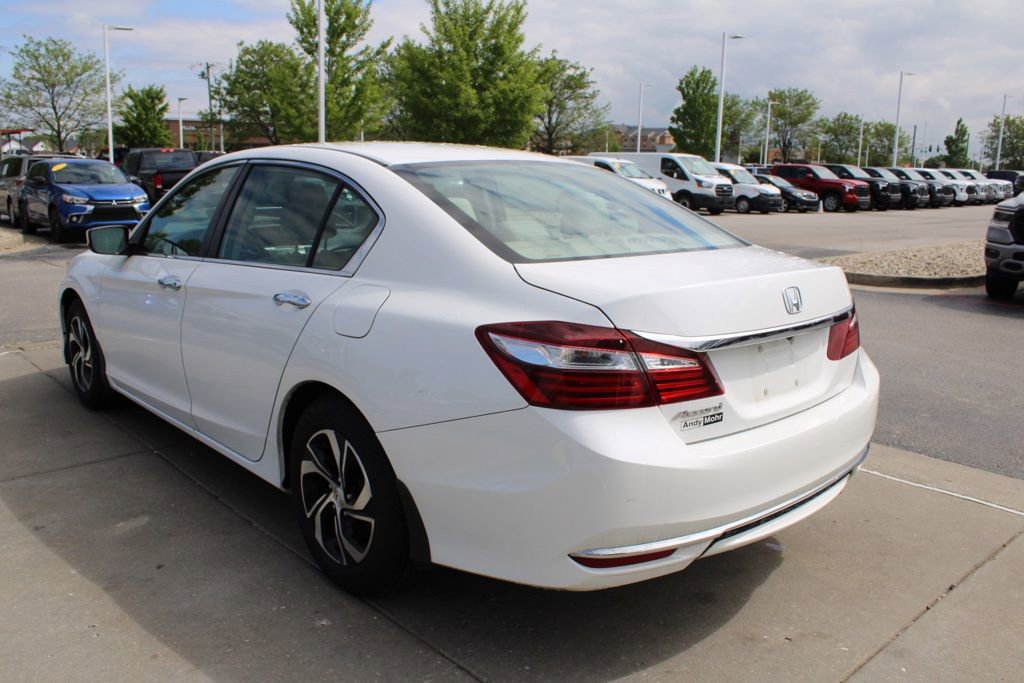 Used 2016 Honda Accord LX image 5
