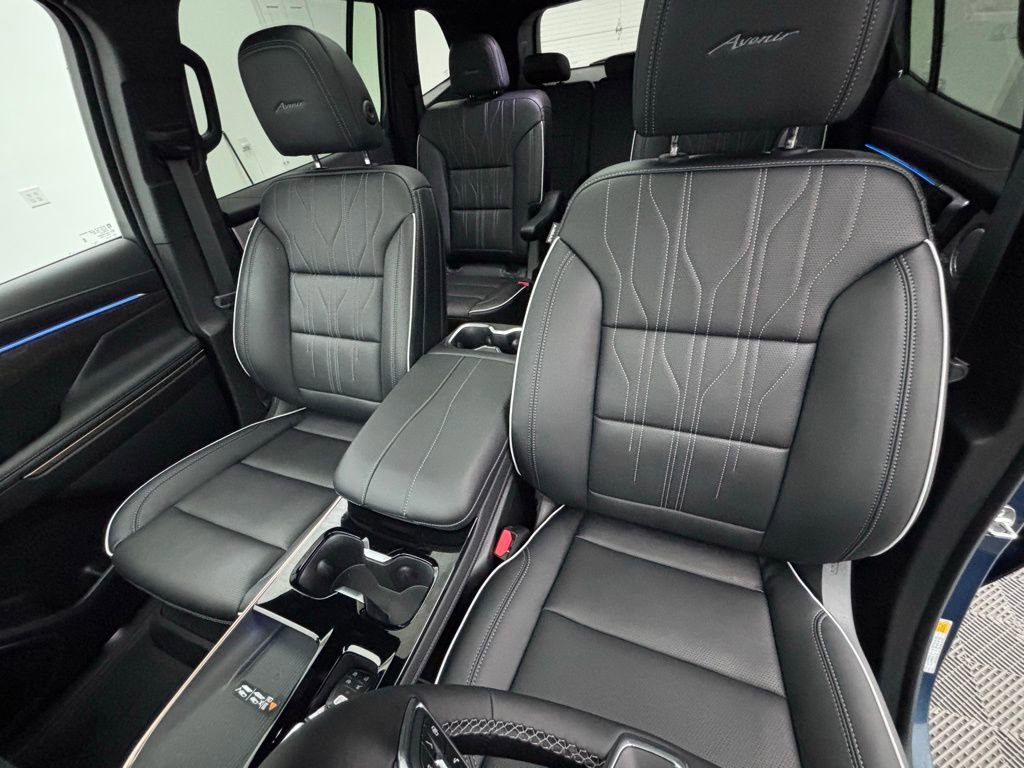 New 2026 Buick Enclave Avenir w/ Super Cruise Package image 22
